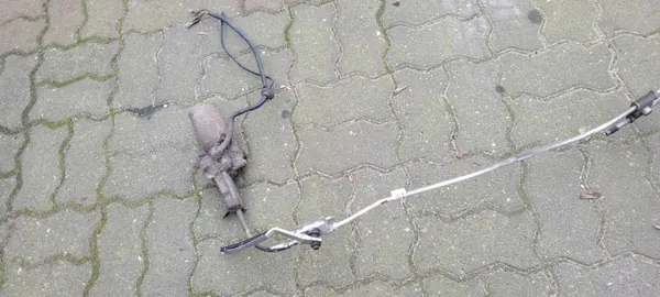 Scheibenwaschpumpe OEM 040g0114069 für Mercedes W107 image 6