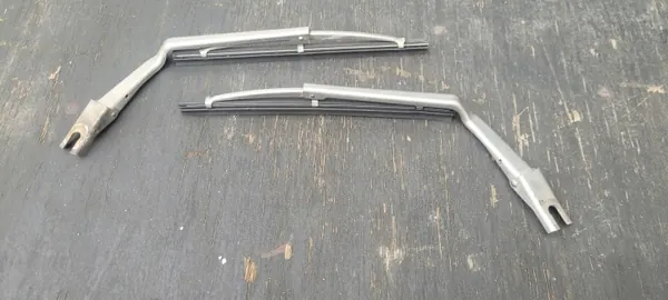 Scheibenwaschpumpe OEM 040g0114069 für Mercedes W107 image 7