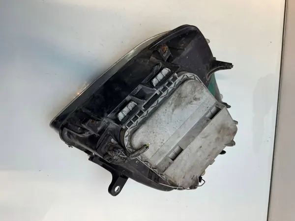 Linke Vorderreflektorlampe Fiat Doblo I 40550999 image 3