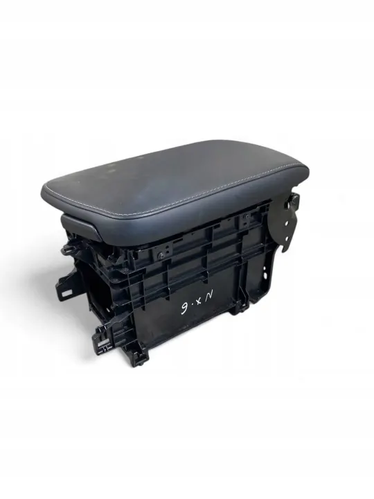 Lexus NX middenconsole armsteun OEM 5882378020 image 3