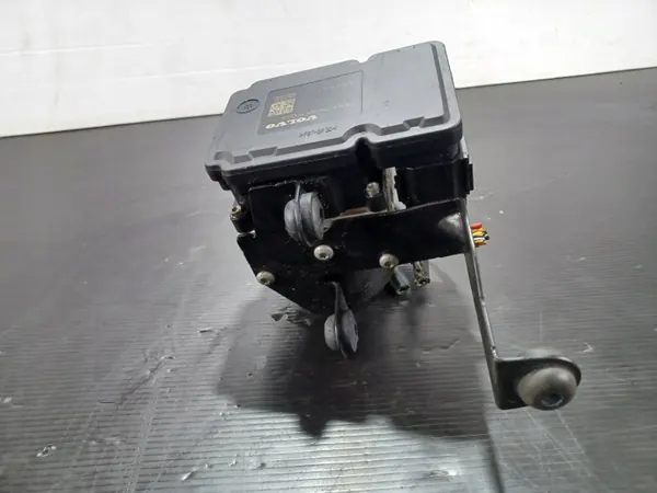 Volvo ABS-pump P31317074 för V40 2 II 2.0 D3 12-16 image 4