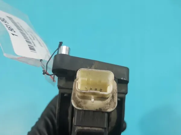 Potentiomètre de pédale d'accélérateur OEM F00C3P2311 image 8