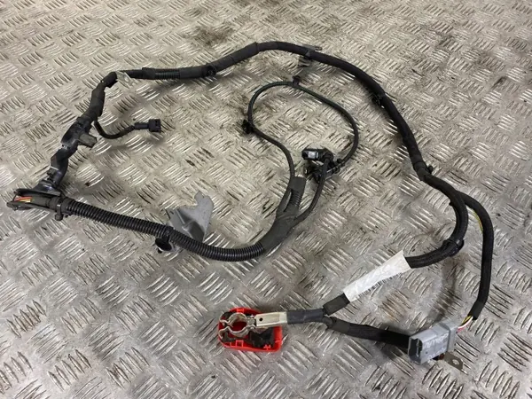 Abrazadera de arnés motor OEM 9821500280 para Opel Grandland X image 4