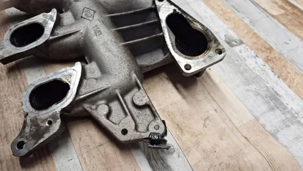Colector de admisión OEM 8200512434 para Renault Grand Scénic II image 3