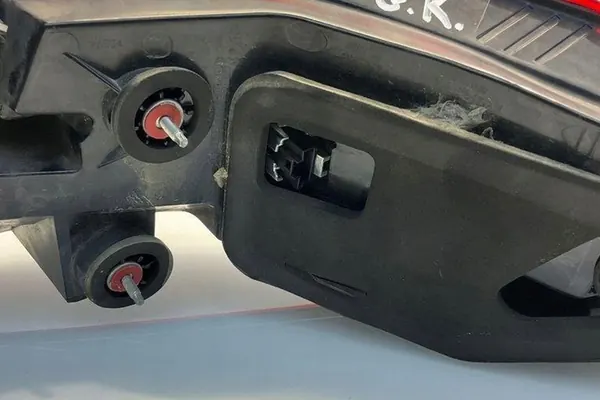 Linker Achterlicht MERCEDES-BENZ E (W212) A2129068702 image 6