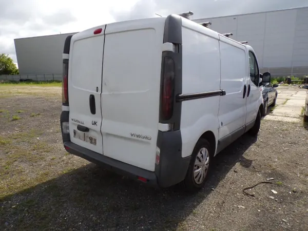 Pompe de direction OEM 12521029 pour Opel Vivaro A image 4
