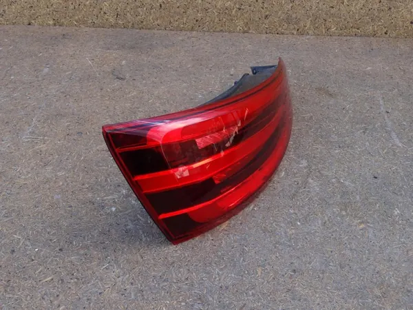 AUDI Q3 8U Lámpara LED Trasera Izquierda 8U0945093A image 8