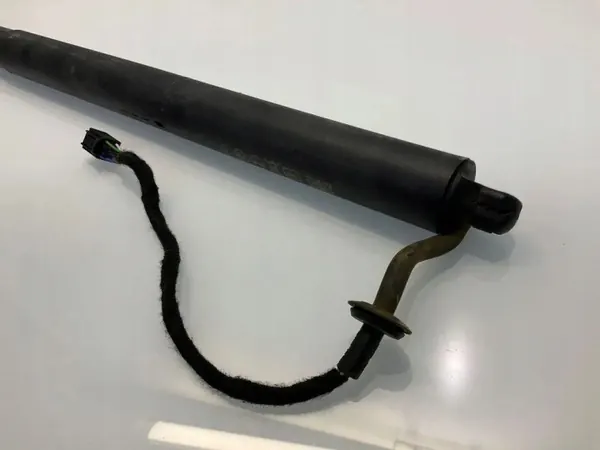Rechter achterklepactuator OEM 95B827851G Porsche Macan image 5