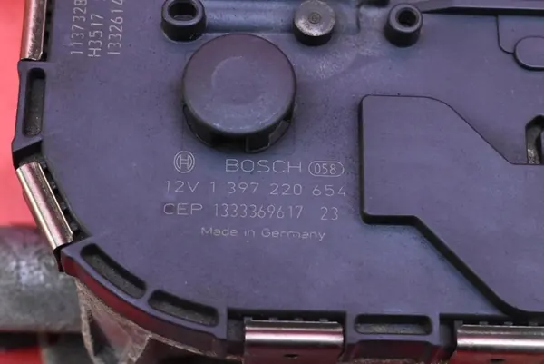 Tuulilasinpyyhkijän mekanismi etu moottori EU 5L1955023A Skoda Yeti 13-18 image 10