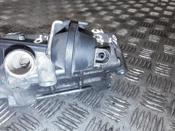 Válvula EGR Jaguar usada OEM 306988050 para XF X250 image 7