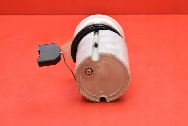 Brandstofpomp 6R0919051H Skoda Roomster 1.4 16V 2010-2015 image 6