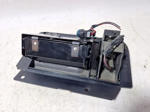 Cinzeiro painel Ford Explorer 2000 OEM F57B1004810A image 4