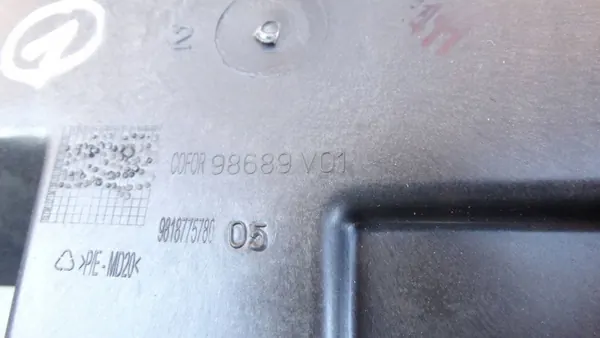 Support d'étagère coffre Citroen DS7 Crossback OEM 9818775780 image 3