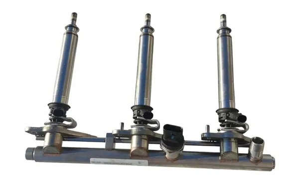 Mercedes Bränslepump E W212 W205 C43 W218 3.0 A2760700687 image 5