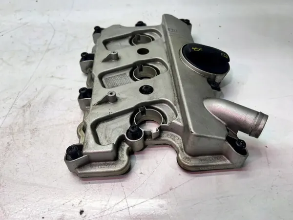Vänster ventillock OEM 06E103471S Audi Q7 4M 3.0 TFSI image 4