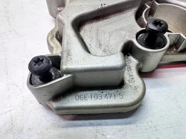 Vänster ventillock OEM 06E103471S Audi Q7 4M 3.0 TFSI image 6