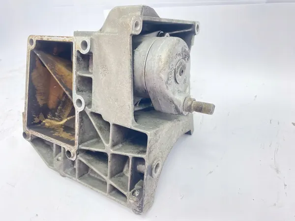 Compressormontagebeugel Mercedes W124 M104 E280 E320 image 8