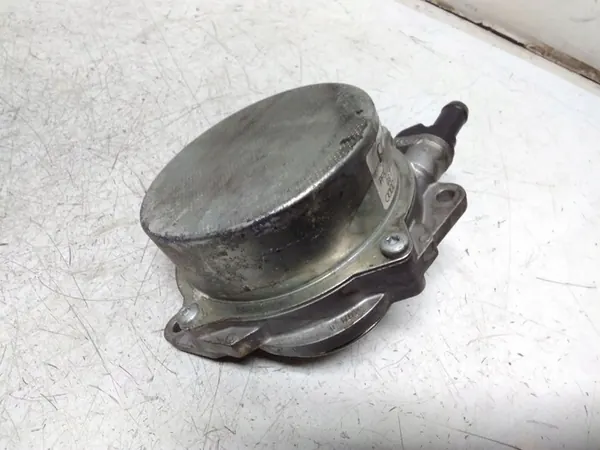 Imupumppu AUDI Q7 (4L) 3.0L Diesel 2008 OEM 700906100 image 3