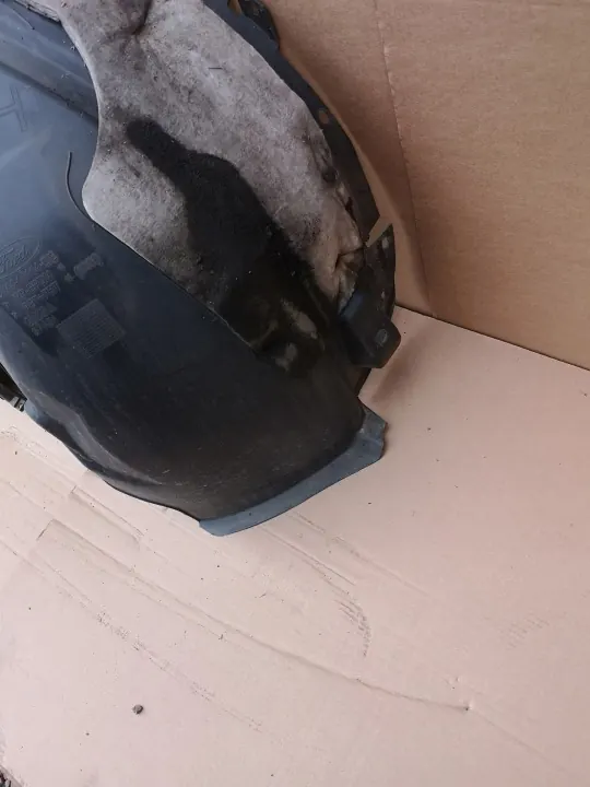FORD KUGA MK2 13-18 Etu oikea pyöränkaari OEM image 3