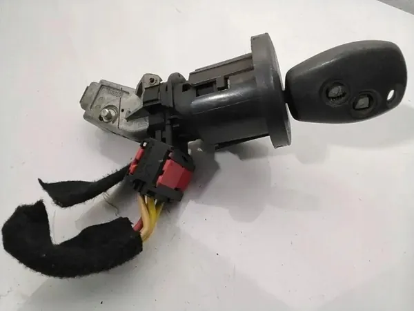 OEM 2811334922T Immobiliserantenne Renault Master image 3