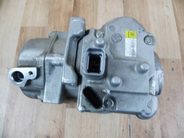 Compressore Aria Condizionata LEXUS RX 3.5L 2020 OEM 0422000464 image 3