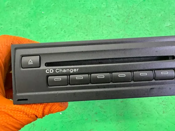 OEM 4E0035111A CD-wisselaar voor Audi A6 C6 2004-2011 image 3