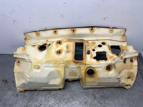 Jeep Cherokee Schottisolation OEM 68141660AC image 5