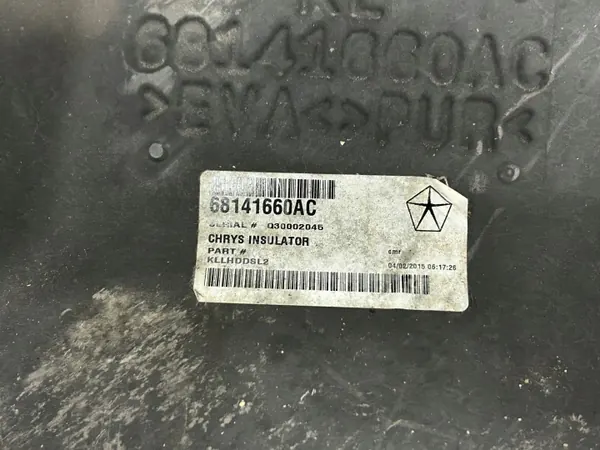 Jeep Cherokee Schottisolation OEM 68141660AC image 6