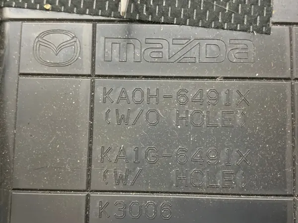 Air Vent Decorative Grille Mazda CX-5 (2012-2017) KA1G-6491X image 3