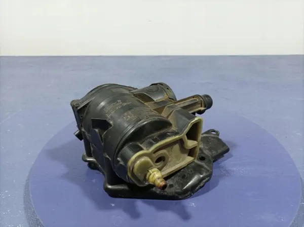BMW Ölabscheider OEM 8597276 für X7 G07 3.0D image 3