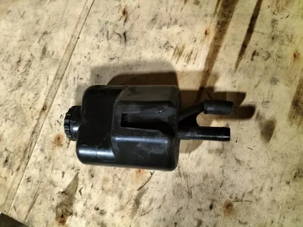 OEM 52087713 servotank för Jeep Cherokee XJ image 4