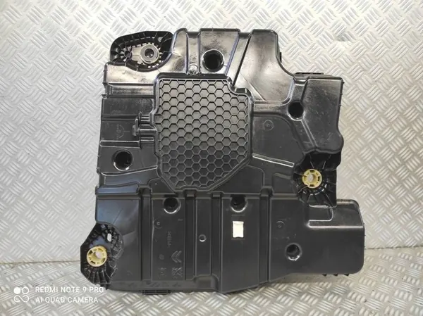 PEUGEOT 208 1.5 BLUE HDI AdBlue Tank Pump 9827948380 image 3