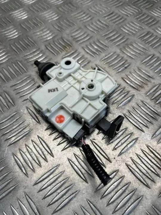 OEM 7703042020 Polttoaineläppätoimija Toyota RAV4:lle image 2
