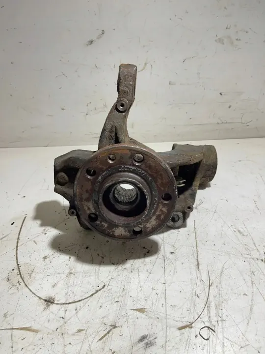 Volvo Vorderradnabe OEM 3K17027 - Gebraucht image 3