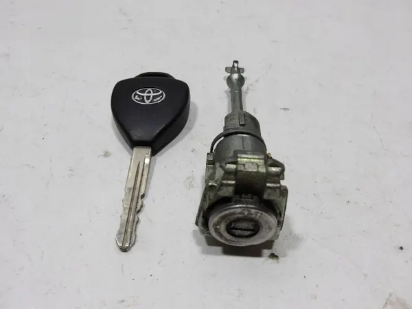 TCV Türschlosszylinder-Einsatz für Toyota Corolla Verso II image 3