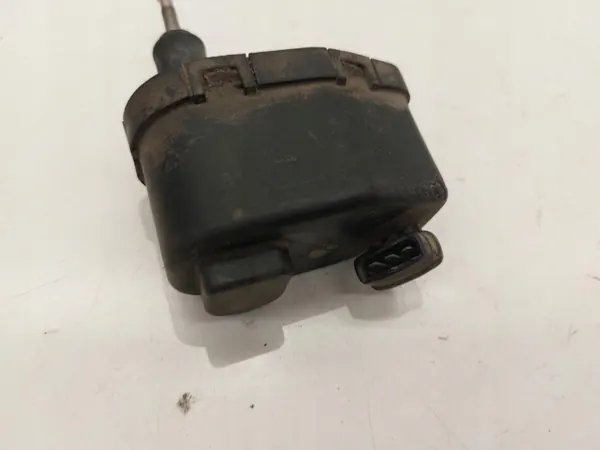 Strålkastarinställningsmotor OEM 321941295 för VW Passat B3 image 6
