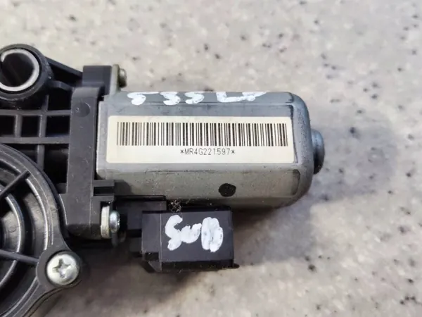Fahrersitz-Verstellmotor Subaru OEM AOP41960 image 5