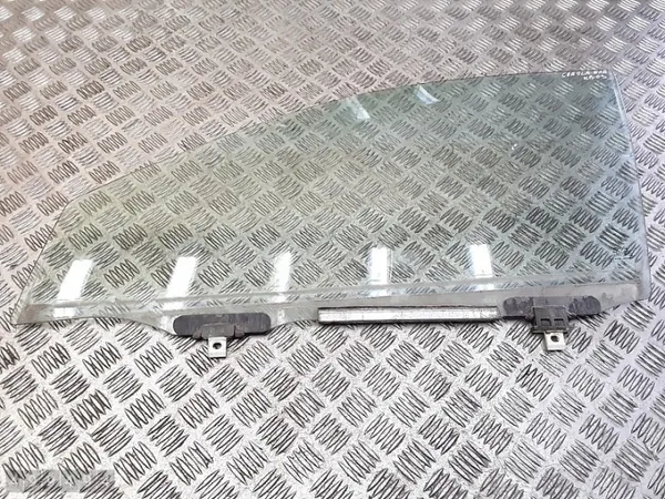 Vidrio de puerta Toyota Corolla OEM e243r009007 image 2