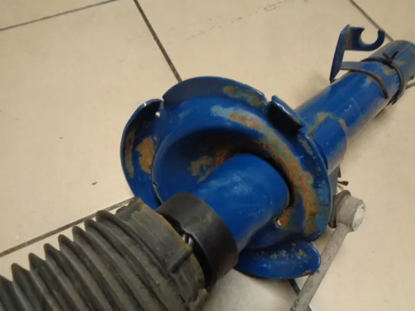 Ammortizzatore MEYLE Ford Kuga Anteriore Sinistro 2.0 TDCI 08- image 5