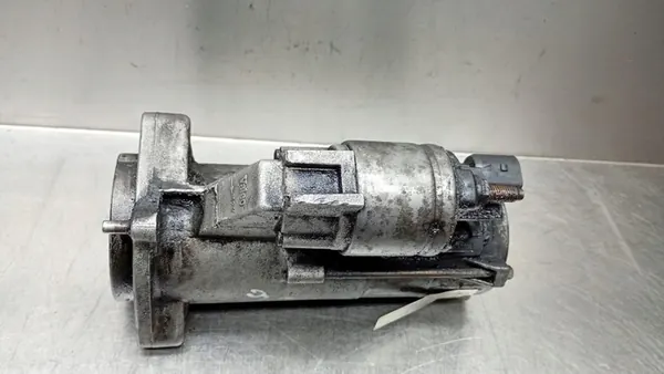 Motor de arranque Volkswagen Passat B5 2.0D 068911024L image 2