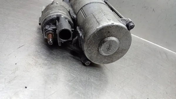 Motor de arranque Volkswagen Passat B5 2.0D 068911024L image 7