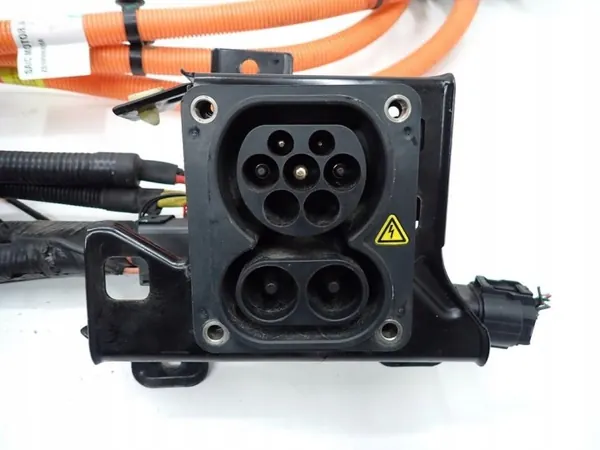 Enchufe de Carga OEM 10572667 MG Inversor Usado image 4
