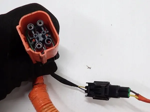 Enchufe de Carga OEM 10572667 MG Inversor Usado image 9