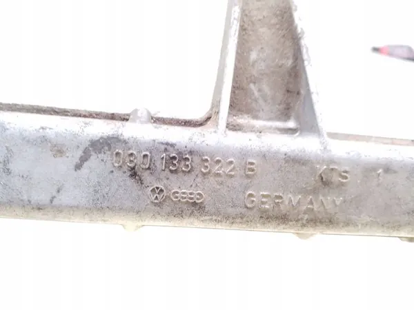 Iniettori completi Volkswagen Golf II 1990 030133322B image 3