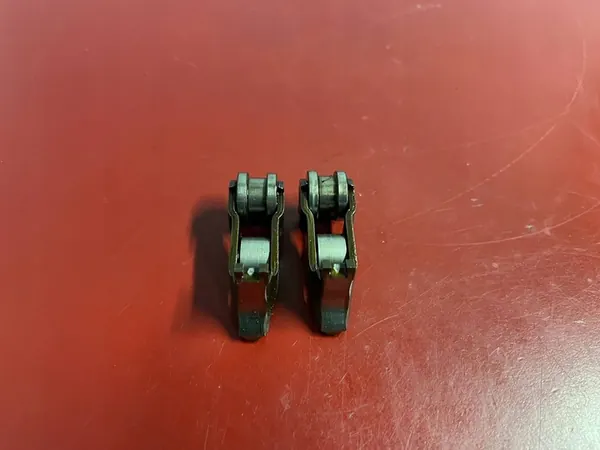 Alavanca de Válvula Intermediária N20B20A BMW F25 F30 F31 F34 image 2