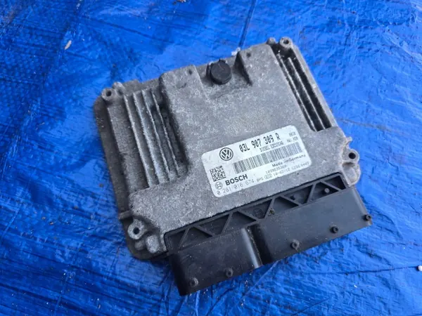 Unidad de Control Motor VW OEM 03L907309R para Golf VI 2.0 TDI image 2