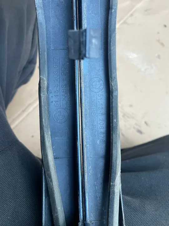 BMW E46 Moldura do Farol Esquerdo 1998-2003 OEM 8208677 image 7