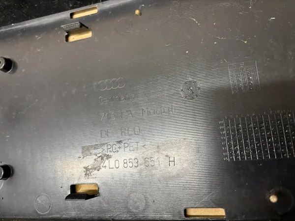 AUDI Q7 S LINE GRILLE FRONT OEM 4L0853651H image 5