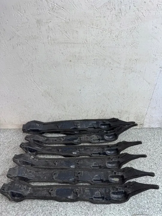 OEM 53828-02250 Linker spatbord Toyota Corolla image 6