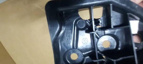 VW TIGUAN II 5NN ALLSPACE Supporto Paraurti Sinistro Posteriore 5NN807393A image 6